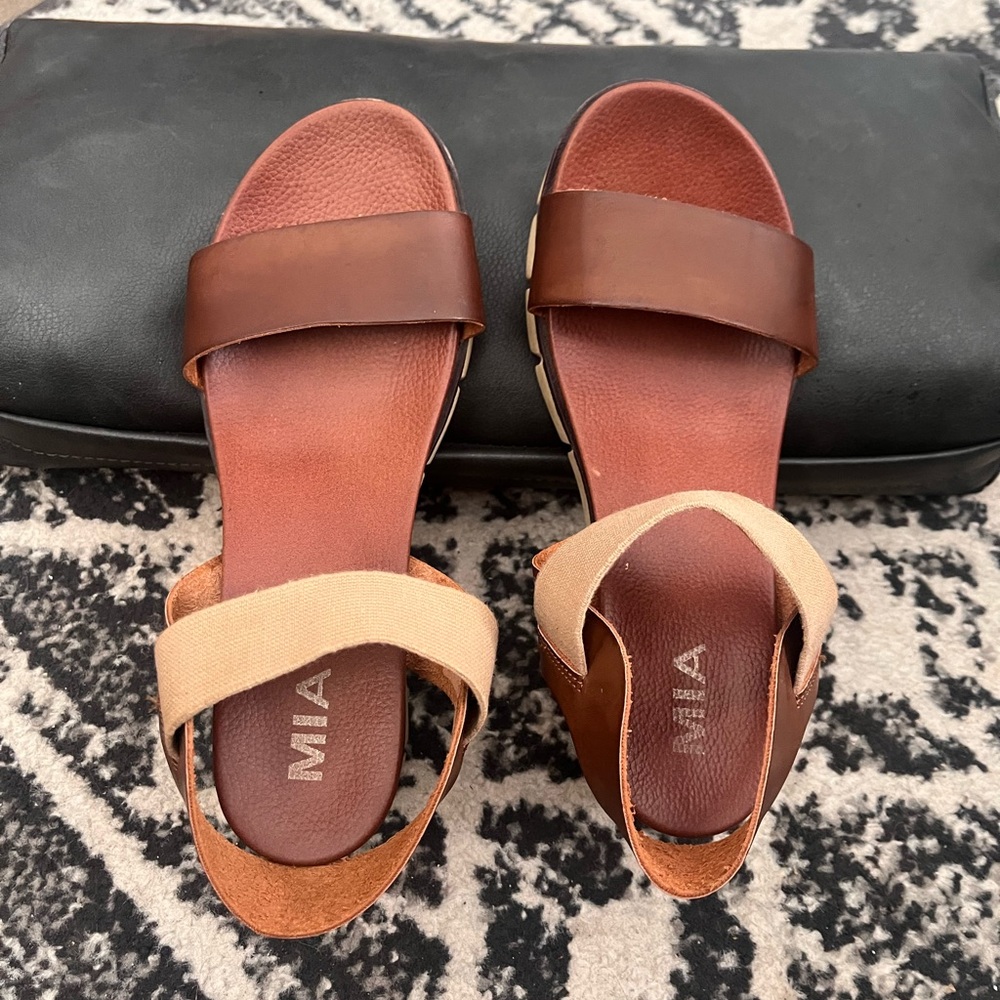 MIA Adley wedge sandals